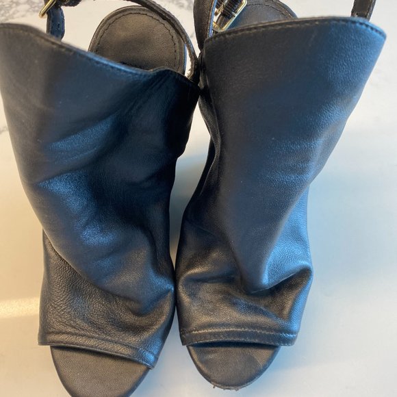 Steve Madden Black Ankle Booties - Picture 3 of 5